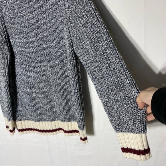 SOLD-DKR Cottage Collection Grey Cream Red Knit Crew Neck Cabin Sweater M - Picture 10 of 15